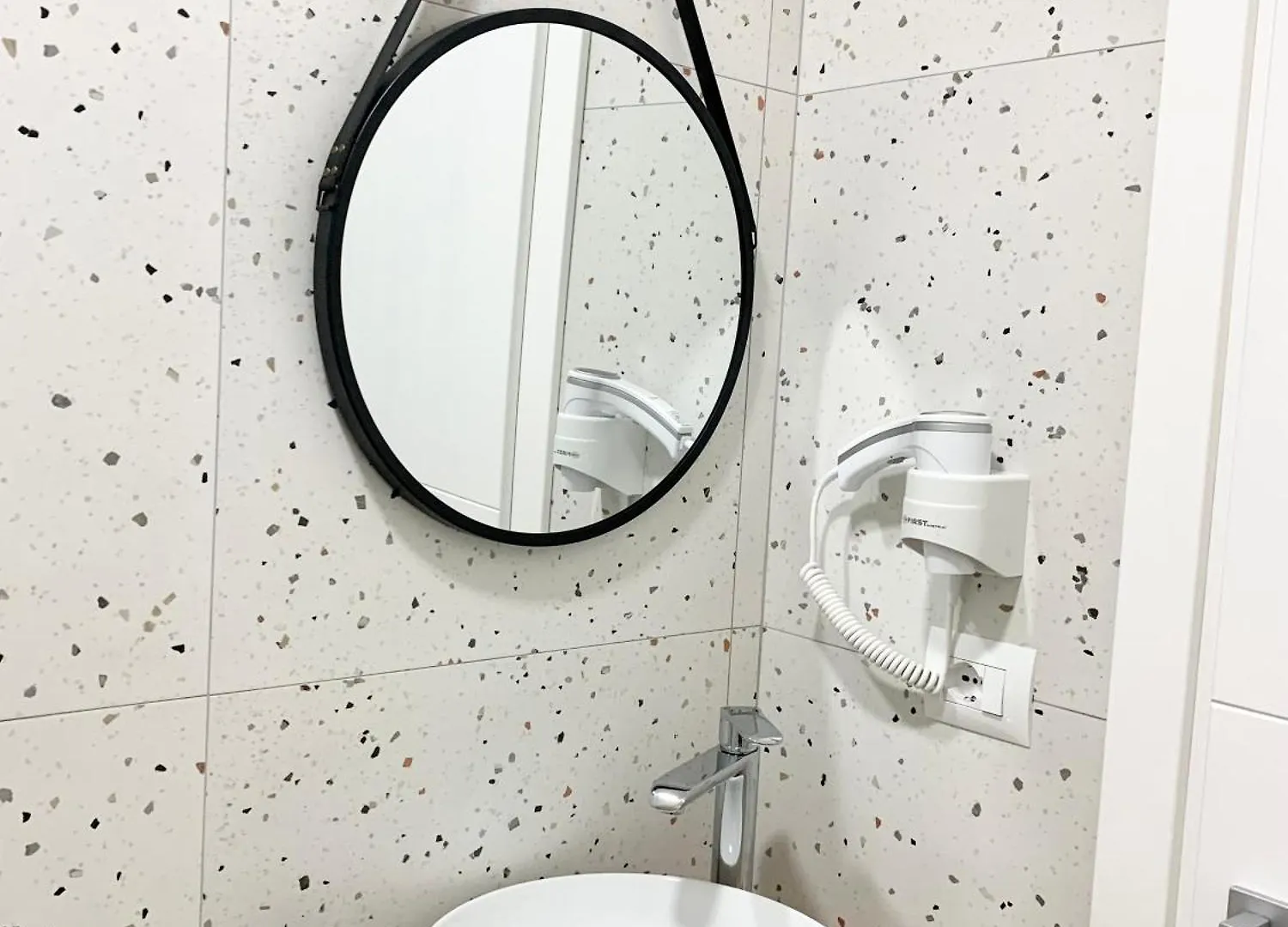 Aparthotel Villa Saral Mar Sarande
